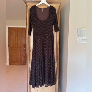 Free People It’s Fate Midi Dress size M